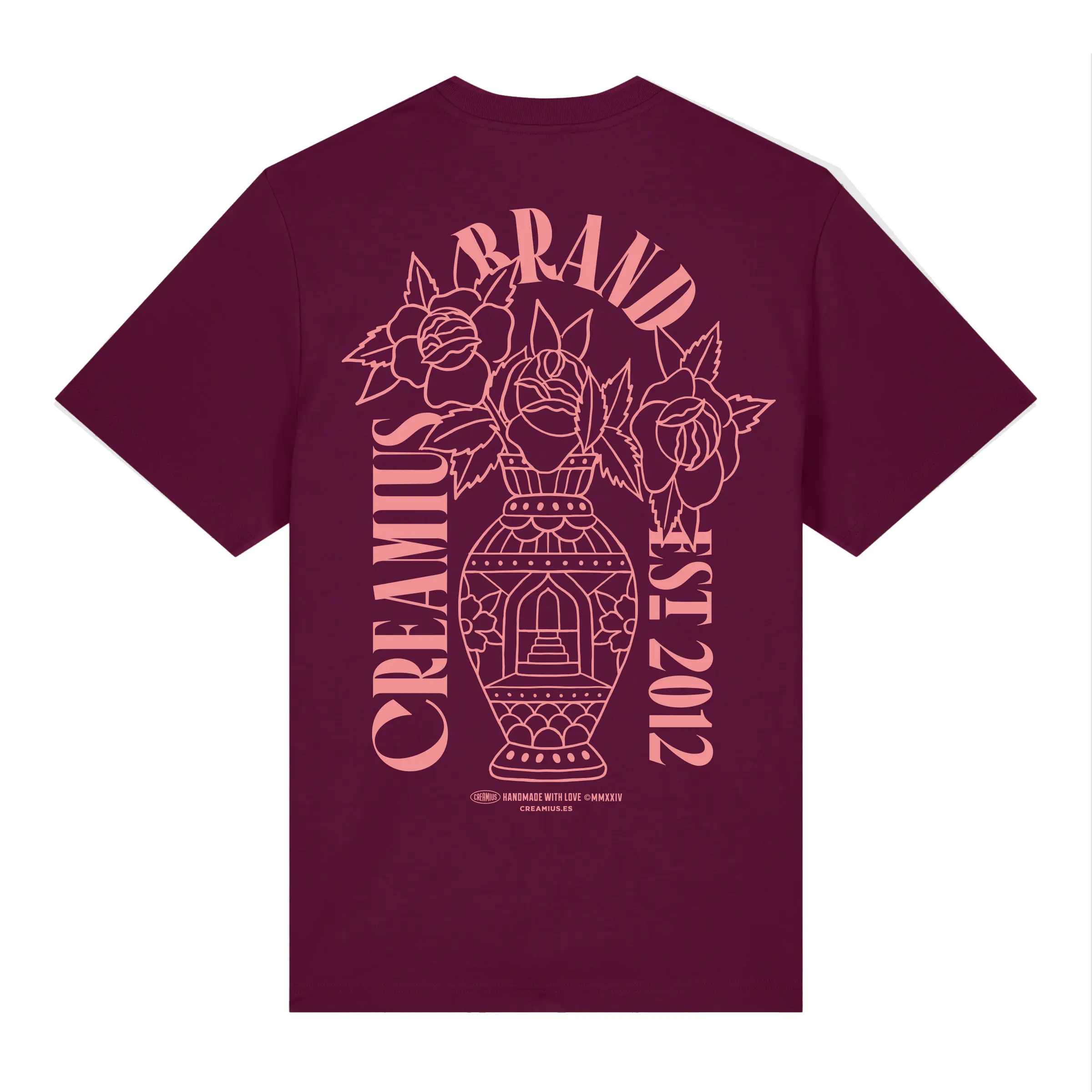 Diseño Jarrón: Camiseta berenjena con jarrón en color coral.